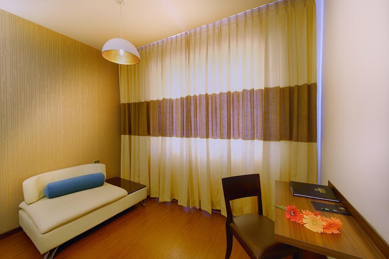 Hotel Priyadarshini Pride Hospet Exterior photo